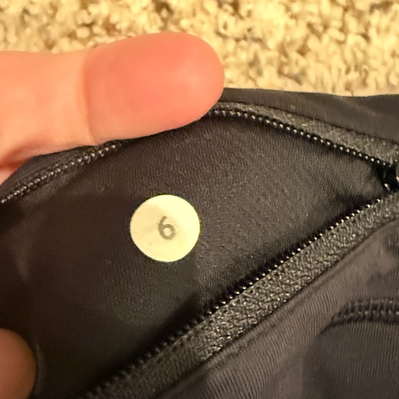 Lululemon Speed Up Short 4” - Picture 5 of 6